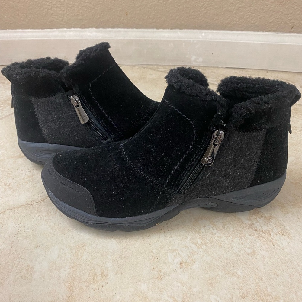Easy Spirit Black Fuzzy Ankle Boots